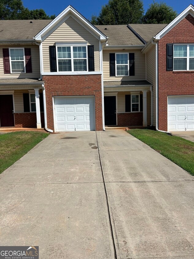 Primary Photo - 1756 Little Creek Dr