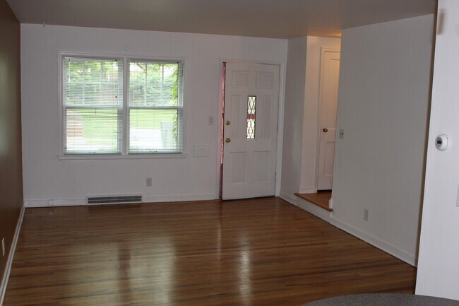 Foto del edificio - 366 N 47th St