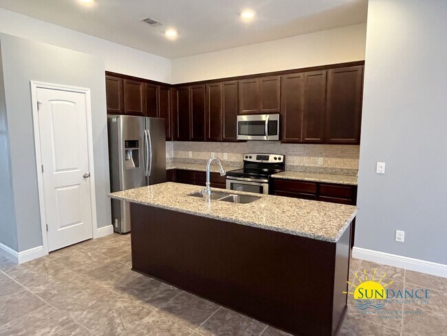 Foto del edificio - Beautiful 3-Bedroom Home in Bon View Commu...