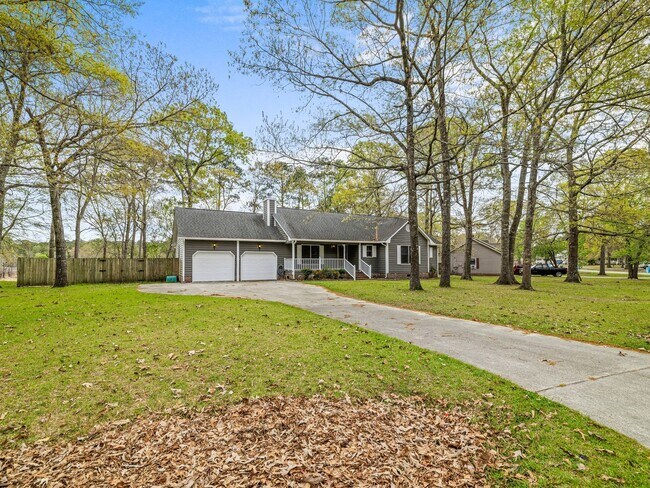 Building Photo - Willow Springs Home