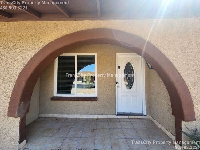 Building Photo - Mesa Home for rent $1995 at Lindsay/Southe...