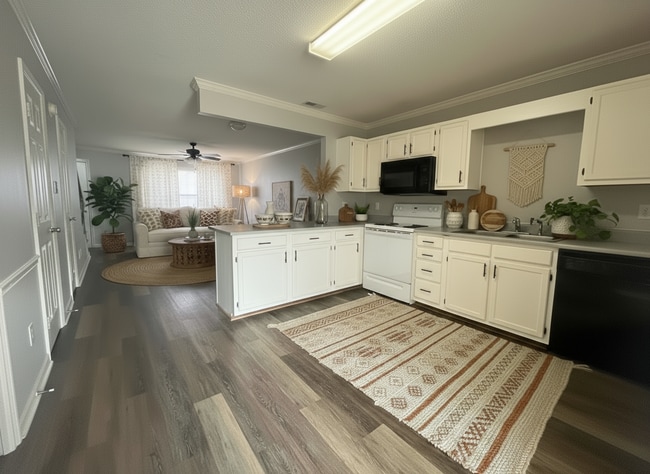 Building Photo - Beautiful Updated Townhomes in Decatur, AL