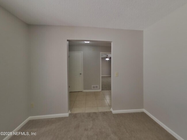 Foto del edificio - 8146 Niska Trail