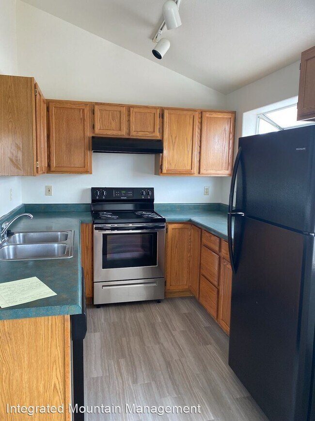 Building Photo - 2 br, 2 bath House - 1328 Barber Lane 1