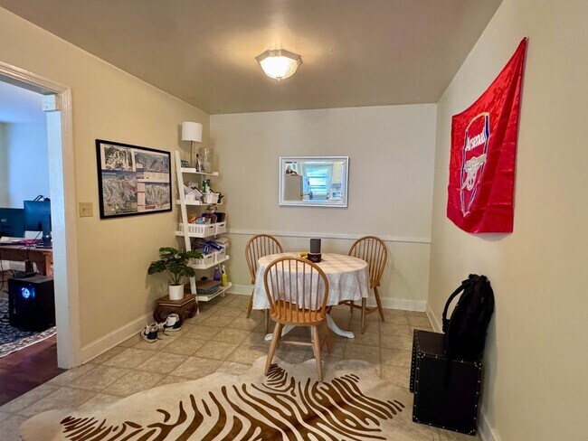 Foto del edificio - Duplex close to UNC Hospitals