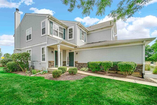 Building Photo - 756 Genesee Dr