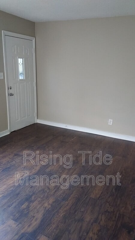 Building Photo - 1728 33rd St Ensley