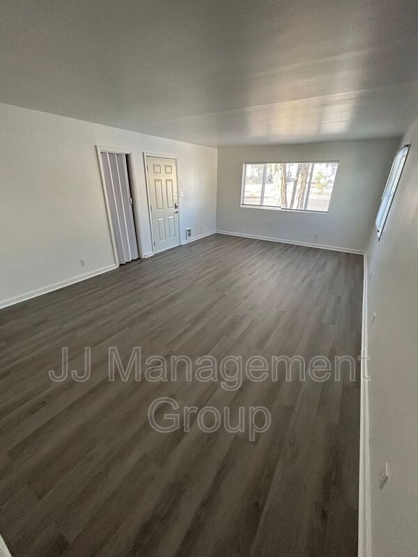 Primary Photo - 1225 2nd St