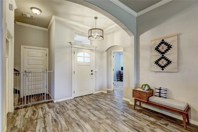 Foto del edificio - 4301 SE 37th St