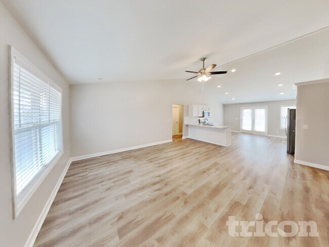 Foto del edificio - 5003 Morning Dove Ln