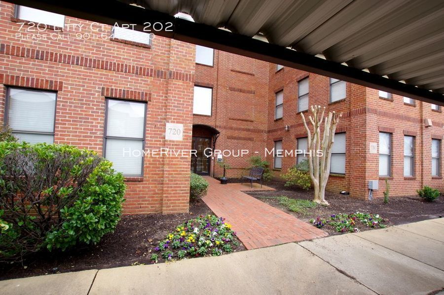 Primary Photo - 720 Litty Ct