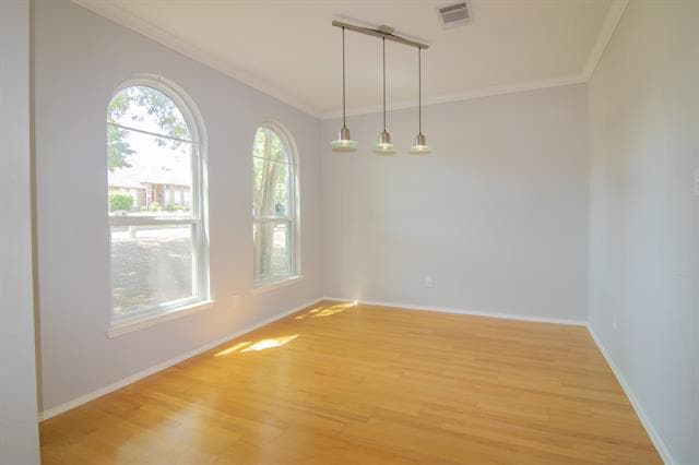 Building Photo - 719 Cottonwood Bend Dr
