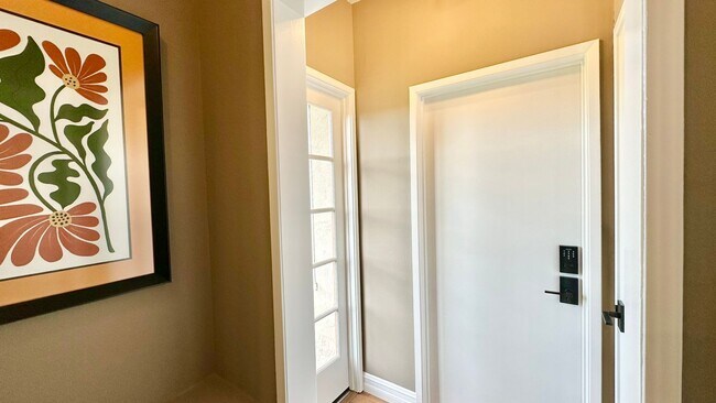 Foto del edificio - Beautiful Updated Studio Layout Guest Home Unit located on Private Country Property in Fallbrook!