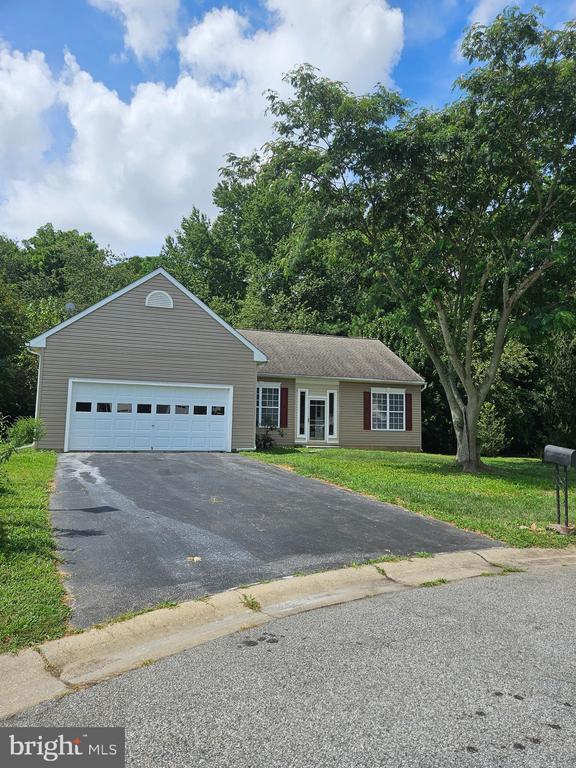 Building Photo - 51 Avon Ct