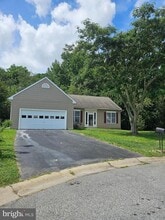 Building Photo - 51 Avon Ct