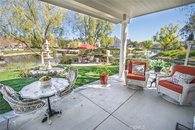 Foto del edificio - 27016 Island Rd