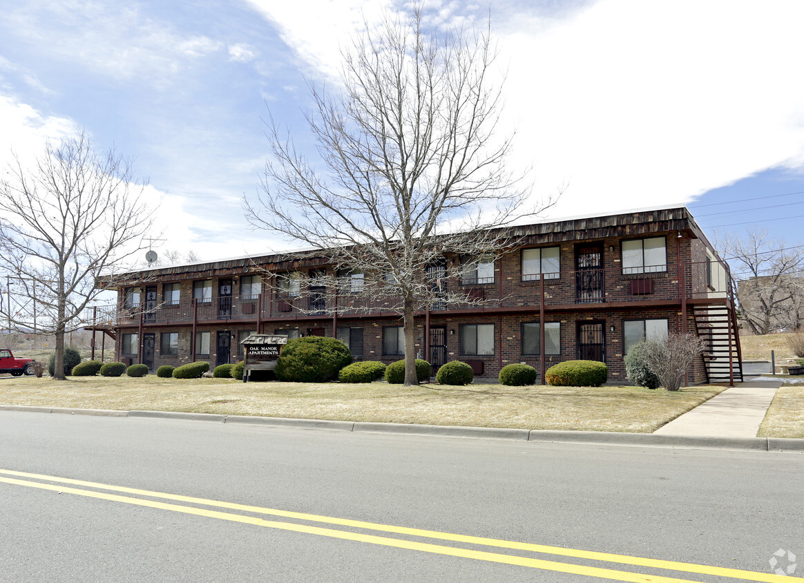 Foto del edificio - Oak Manor Apartments