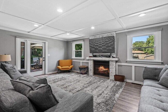 Foto del edificio - 3N736 Kenwood Ave