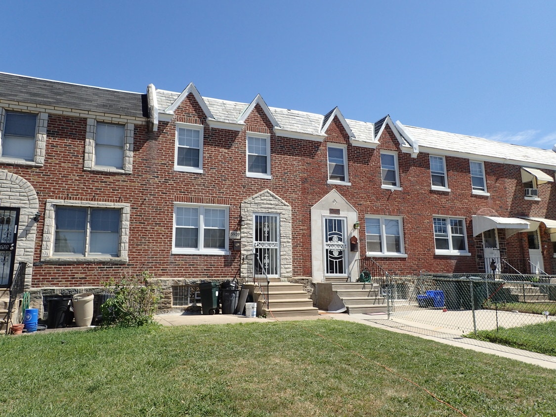 5919 N Front St, Philadelphia, PA 19120 Townhome Rentals in