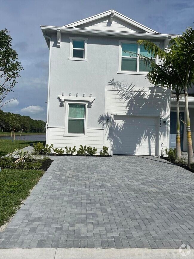 Best Luxury Verona Palms Apartments for Rent Greenacres, FL 1