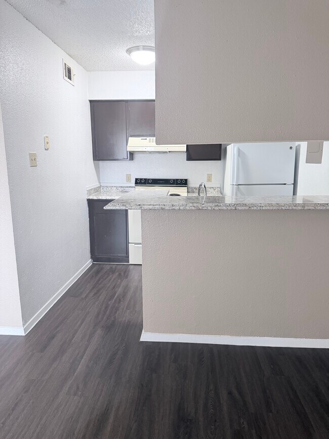 Foto del edificio - Peachtree Apartments