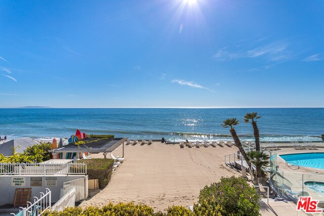 Foto principal - 22548 Pacific Coast Hwy