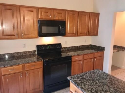 Foto del edificio - 2800 Keller Springs Rd