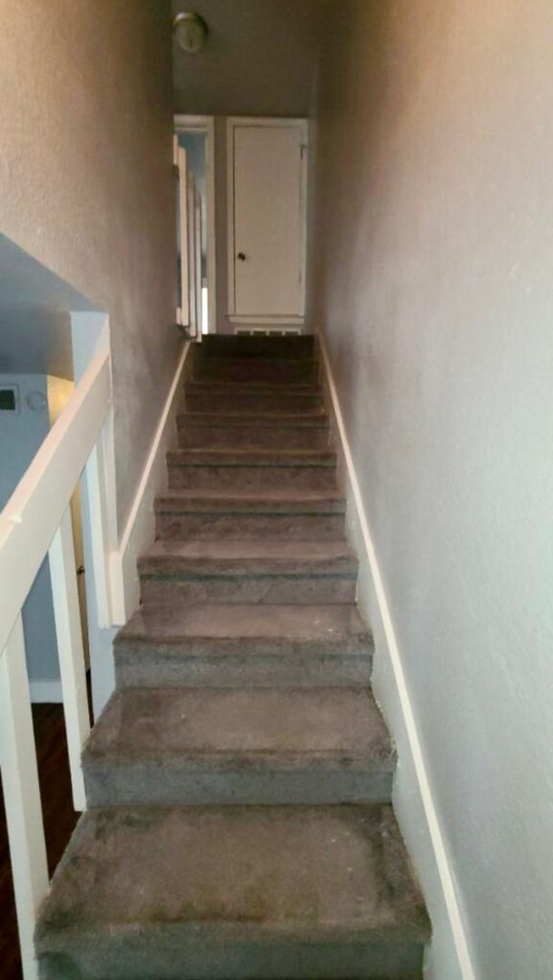 Foto del edificio - Townhome Available!