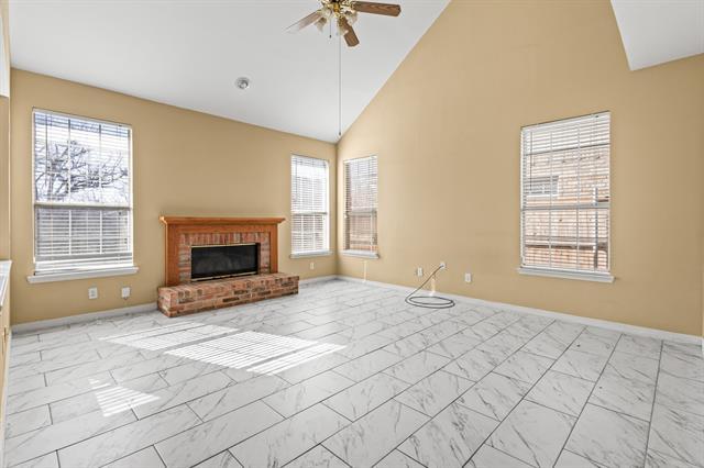 Building Photo - 2909 Misty Valley Dr