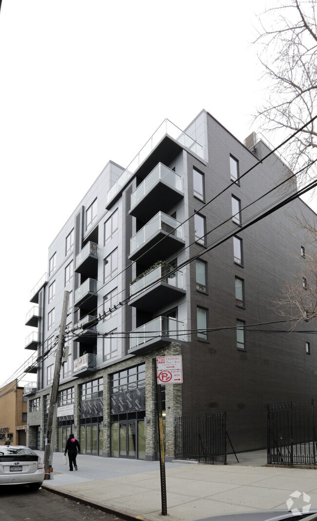 2388 31st St Astoria, NY 11105 Rentals Astoria, NY