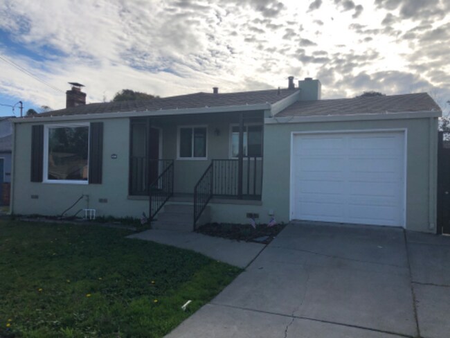 Foto del edificio - 2265 Reading Ave