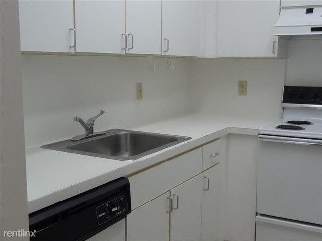 Foto del edificio - 13710 SW 90th Ave