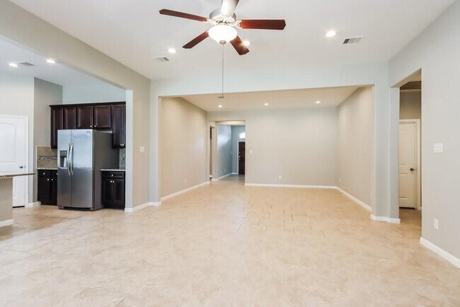 Building Photo - 14041 Wolftrap Ln