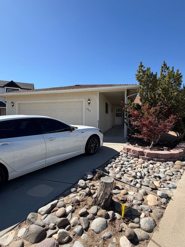 Building Photo - 2988 Pinebrook Dr