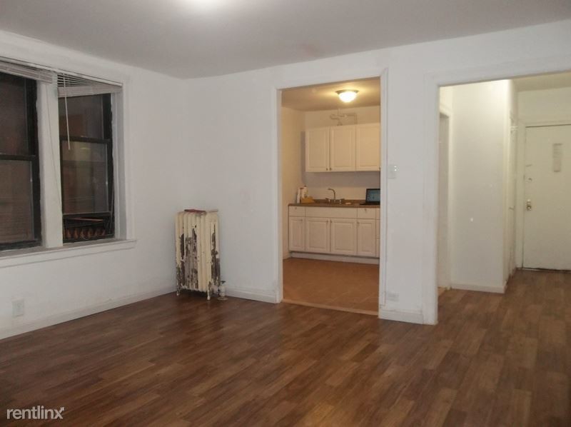 Building Photo - 2 br, 1 bath Apartment - 3815 Putnam Ave W