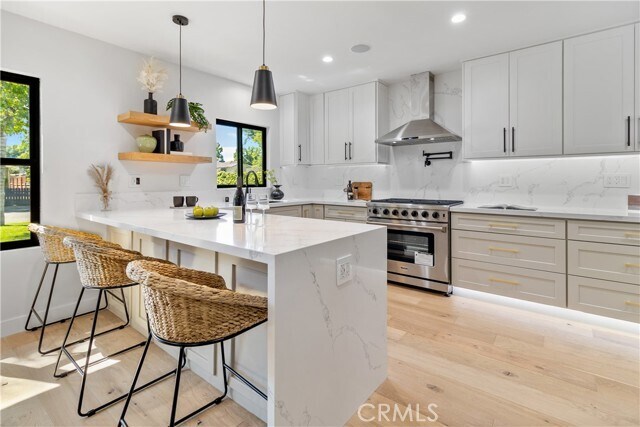 Foto del edificio - 4722 Greenbush Ave