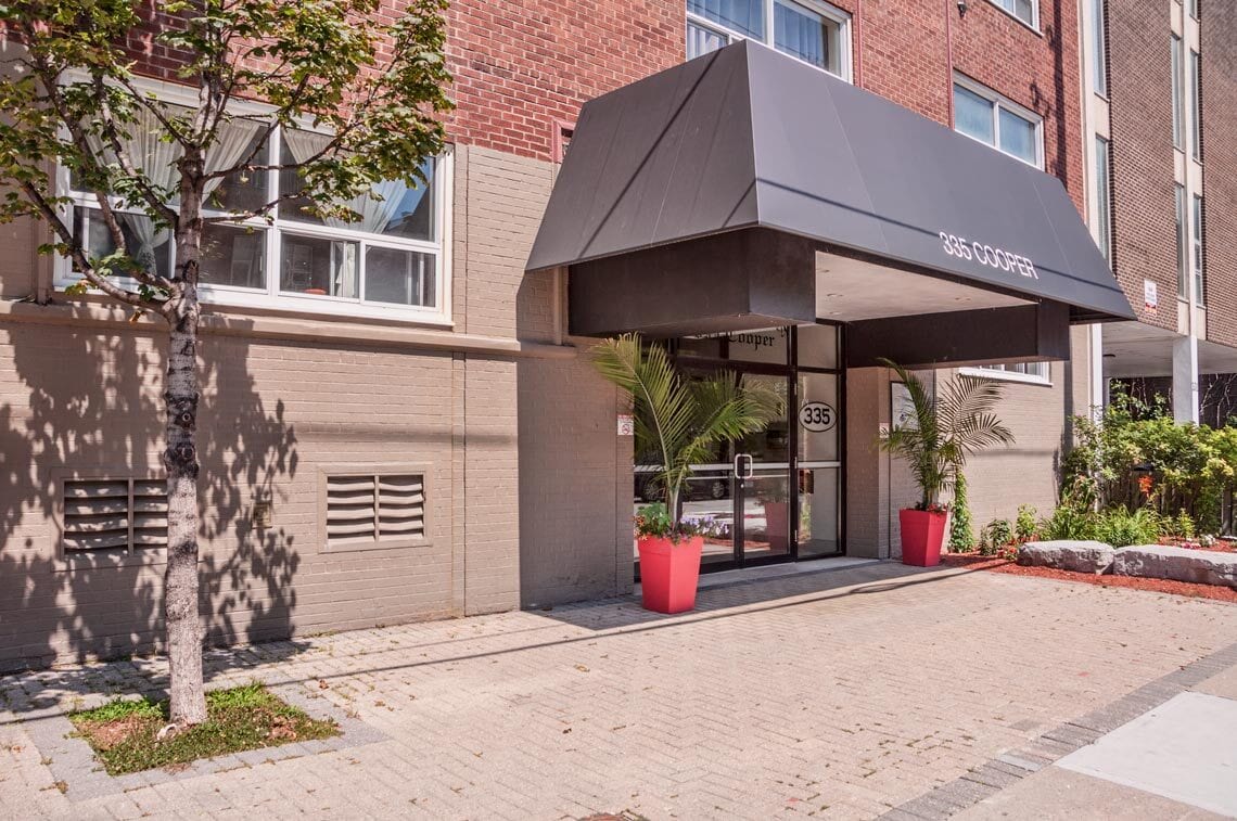 Photo principale - 335 Cooper St. – The Carillon