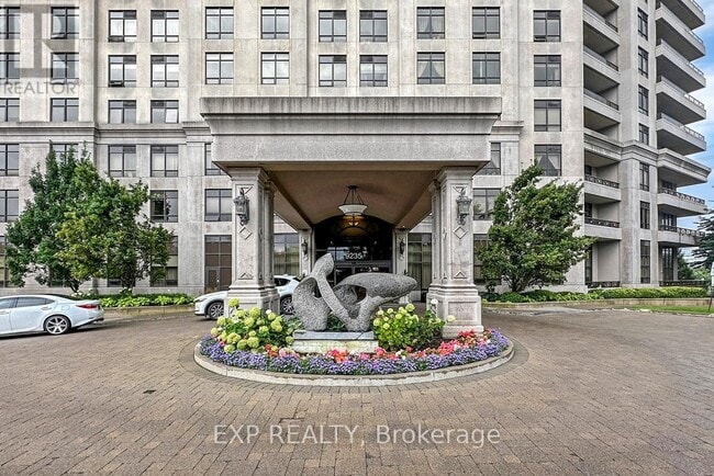 Building Photo - 9235 Jane St