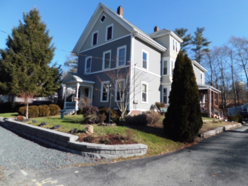 Primary Photo - 6 Fairview St