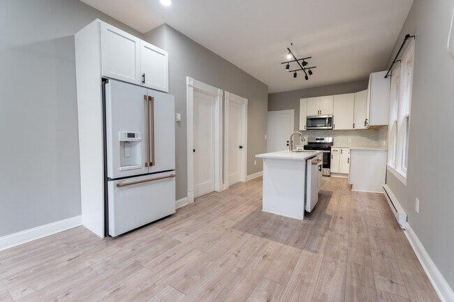 Foto del edificio - 2053 N Bingham St