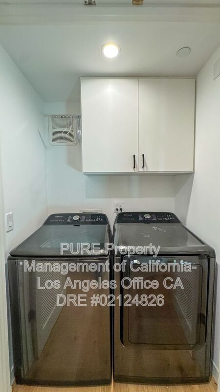 Building Photo - 1828 1/2 Canyon Drive