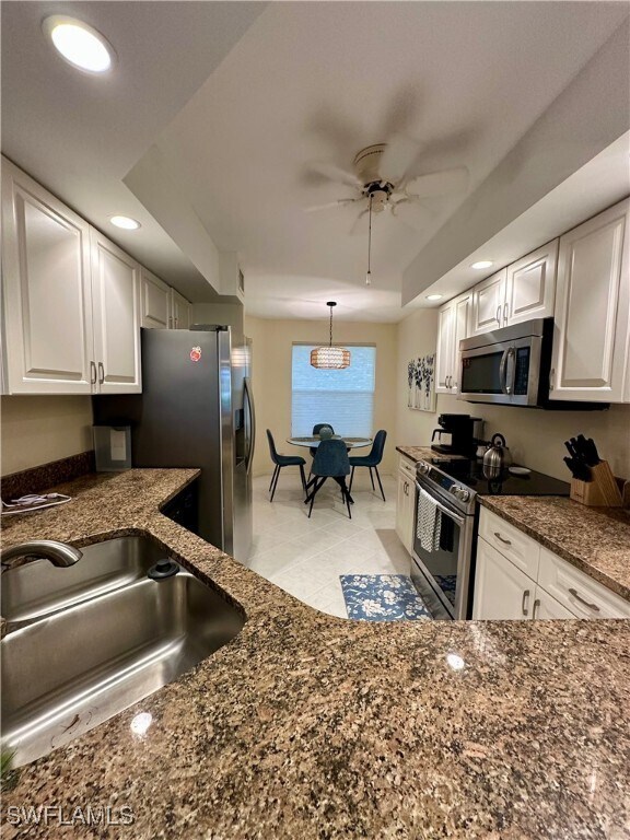 Foto del edificio - 360 Horse Creek Dr