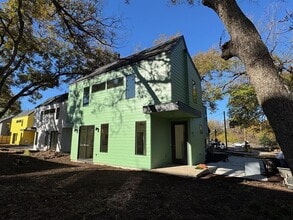 Building Photo - 1133 Walton Ln