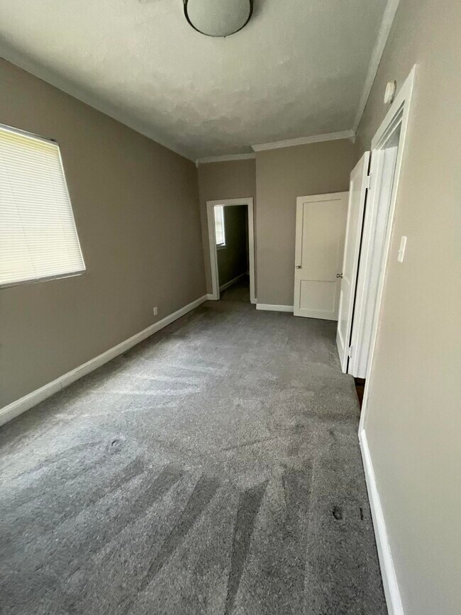 Foto del edificio - 6075 Lee Hwy