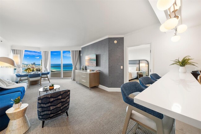 Building Photo - 4401 Collins Ave