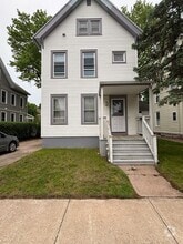 Building Photo - 85 Avon St
