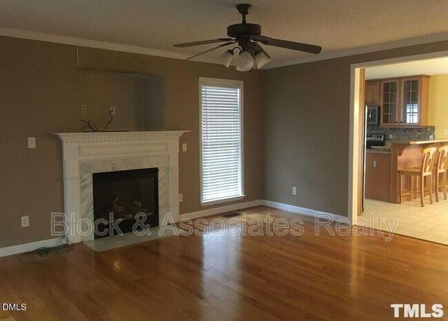 Foto del edificio - 211 Aqua Marine Ln