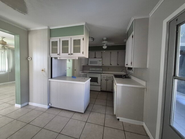 Foto del edificio - 1016 Elm St