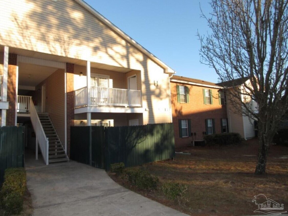 2303 W Michigan Ave, Pensacola, FL 32526 House for Rent in Pensacola