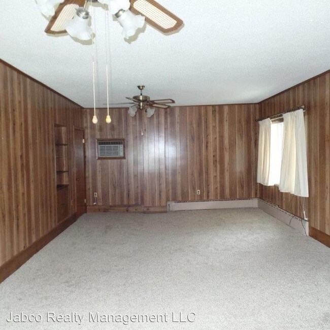 515517 Valentine St, Bellefonte, PA 16823 Condo for Rent in